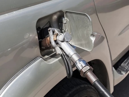 Comparing Alternative Fuels: EV vs Propane vs Gas vs Diesel